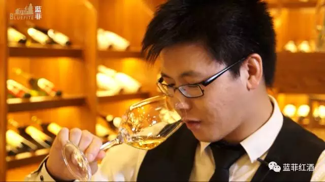 6個步驟，資深品酒師教你如何來品葡萄酒